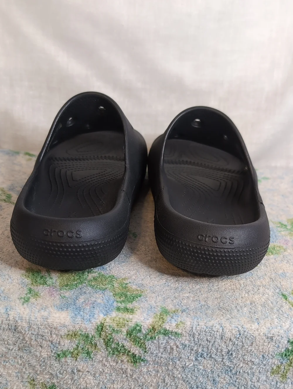 Black Crocs Slide Sandals mens 9